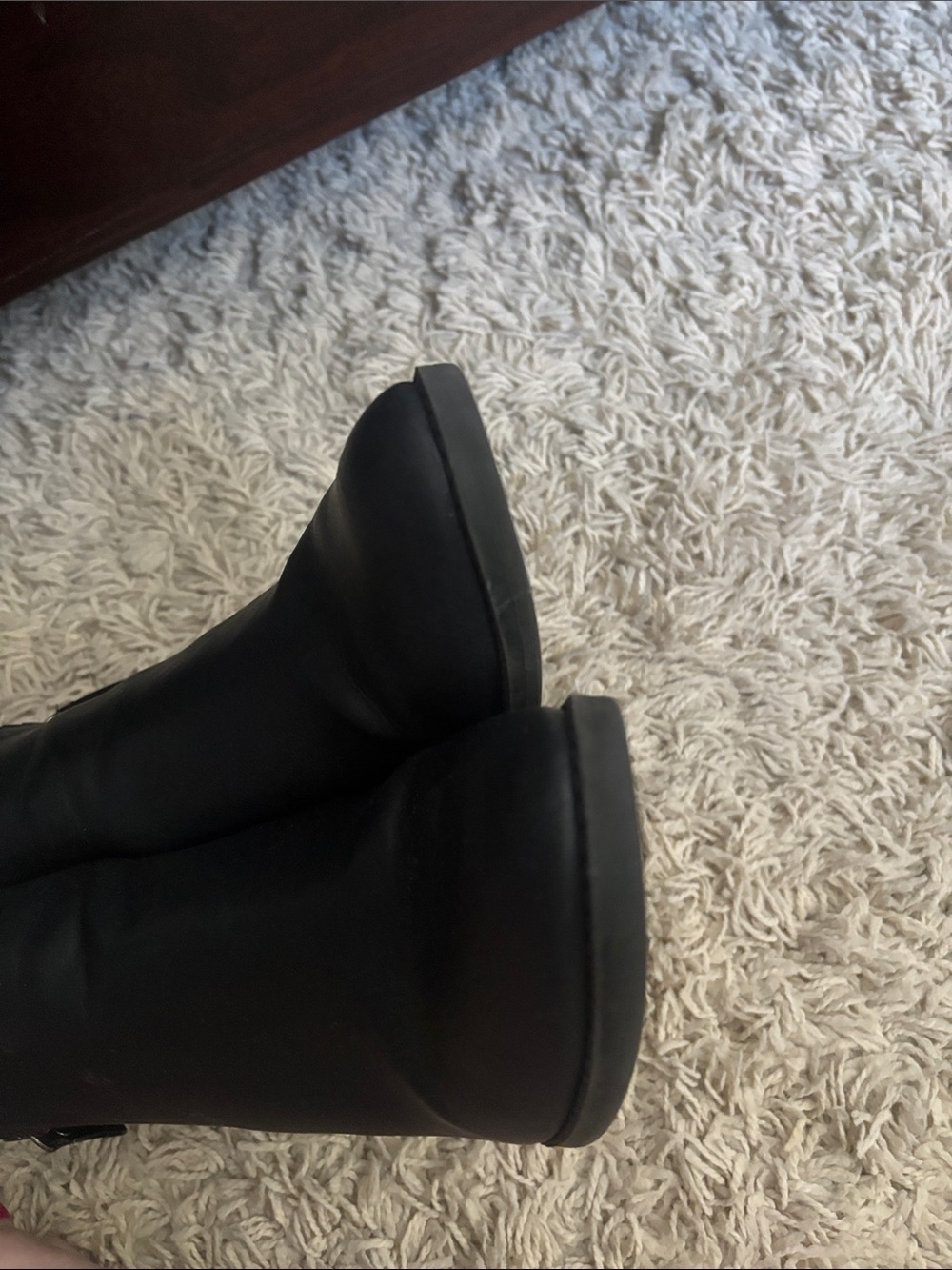 Classic Black Women’s Ankle Boots - Sleek Side-Zip Design - Picture 9 of 9